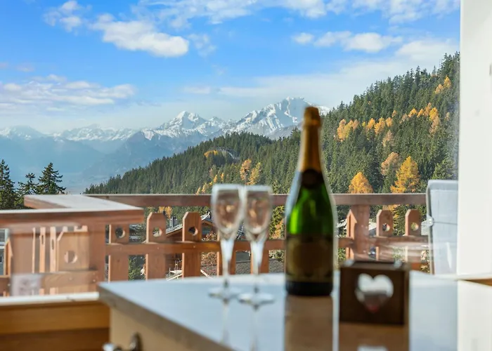 Les Aiguilles Vertes Rez Superieur By Interhome 克莱恩 蒙塔纳