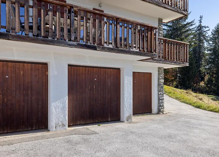 Apartment Les Aiguilles Vertes Rez Superieur By Interhome Crans-Montana