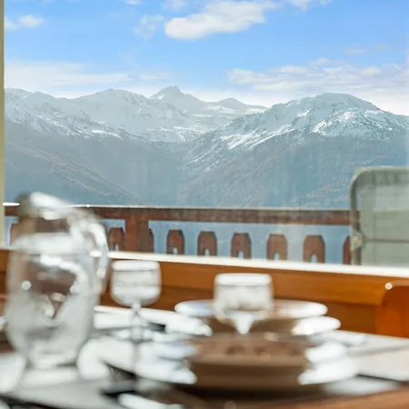 Les Aiguilles Vertes Rez Superieur By Interhome Daire