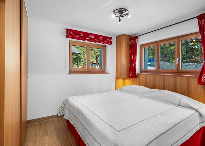 Les Aiguilles Vertes Rez Superieur By Interhome *