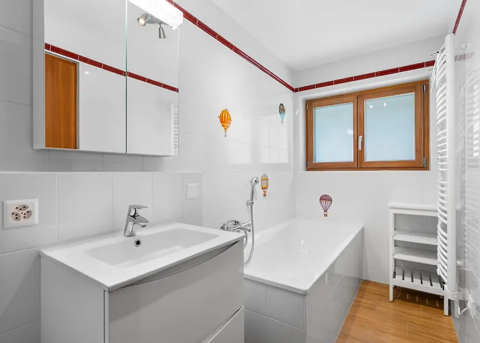 Les Aiguilles Vertes Rez Superieur By Interhome Daire