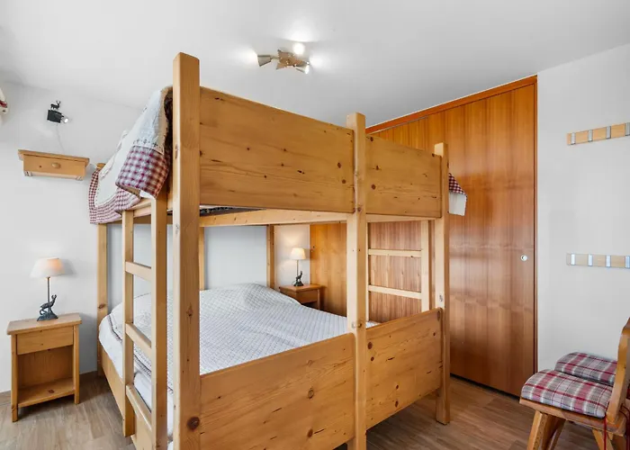 Les Aiguilles Vertes Rez Superieur By Interhome Daire *